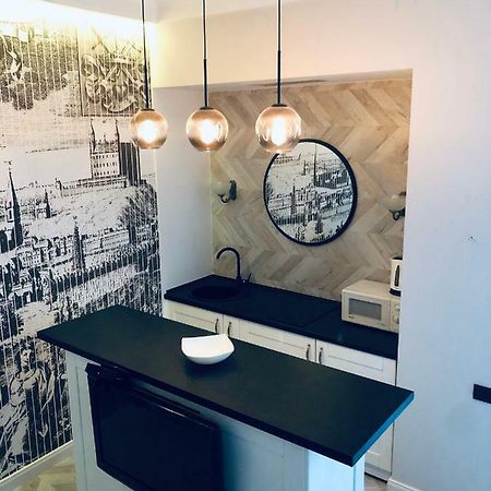 Vip Apartment History 리비프 외부 사진