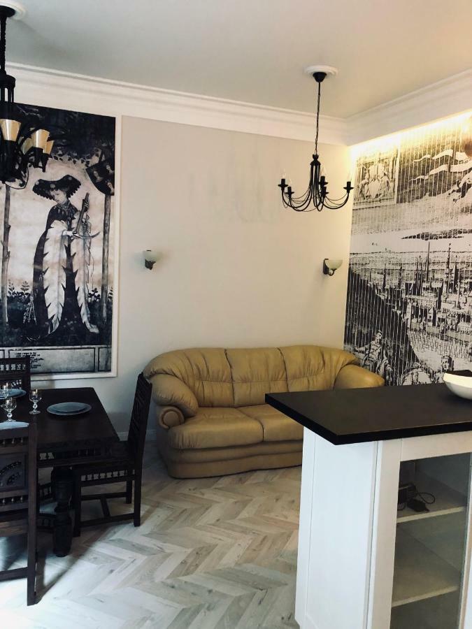 Vip Apartment History 리비프 외부 사진